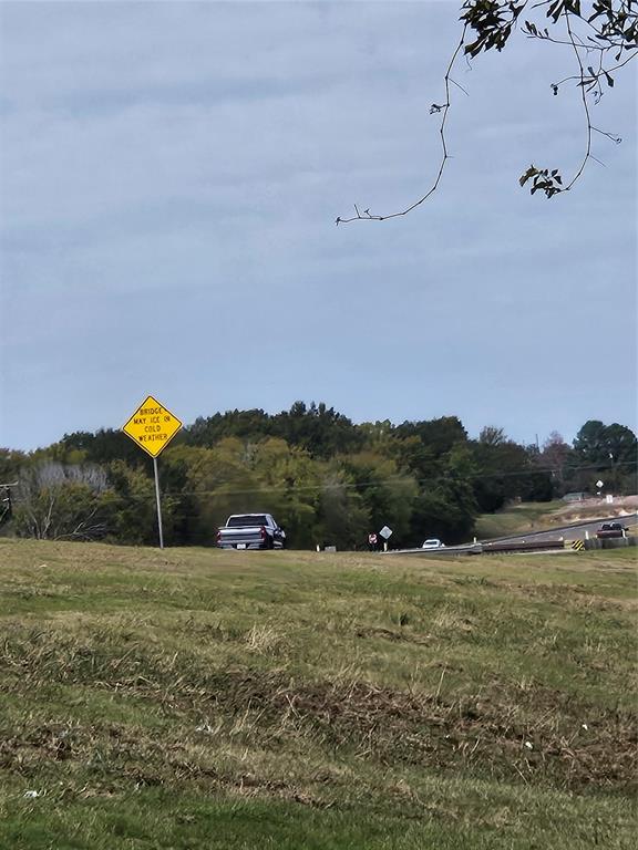 AB 60 J M Bertran Sur, TR 6A&E - Land