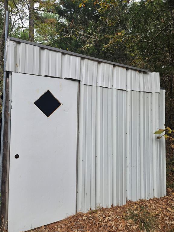 AB 60 J M Bertran Sur, TR 6A&E - Land