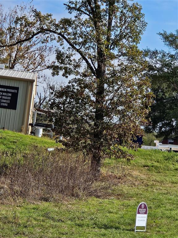 AB 60 J M Bertran Sur, TR 6A&E - Land