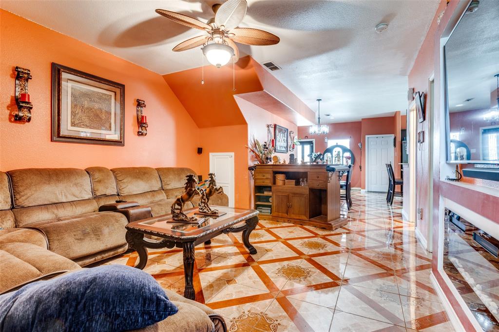 Joe Irwin 6a - Residential