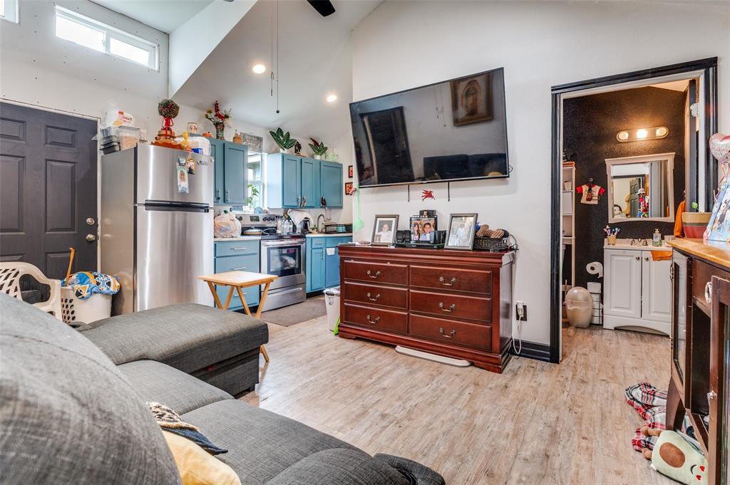 Joe Irwin 6a - Residential