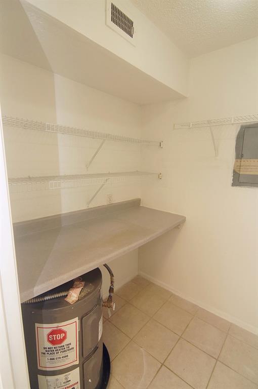 Creekbend Condo Ph 01-06 - Residential