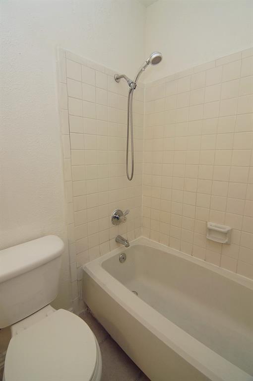 Creekbend Condo Ph 01-06 - Residential