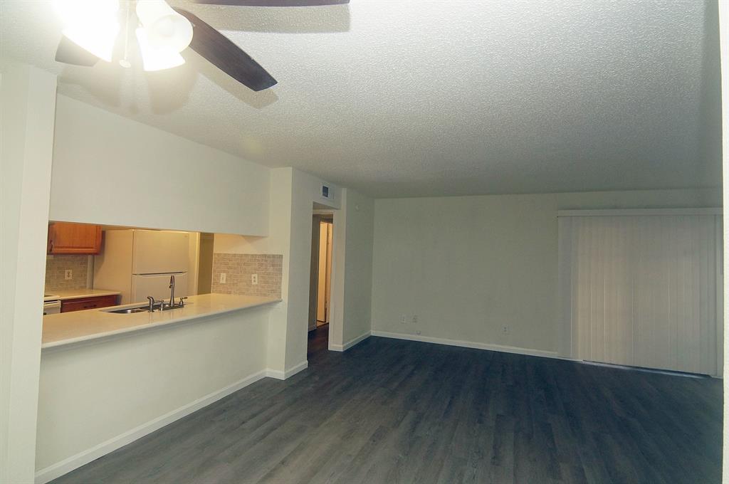 Creekbend Condo Ph 01-06 - Residential