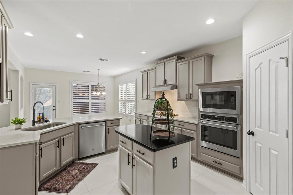 Lakeview At Point Vista Ph 1 - Residential