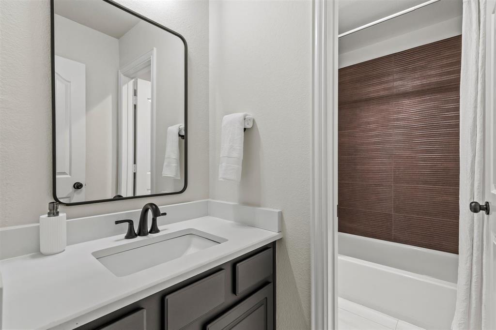 Lakeview At Point Vista Ph 1 - Residential