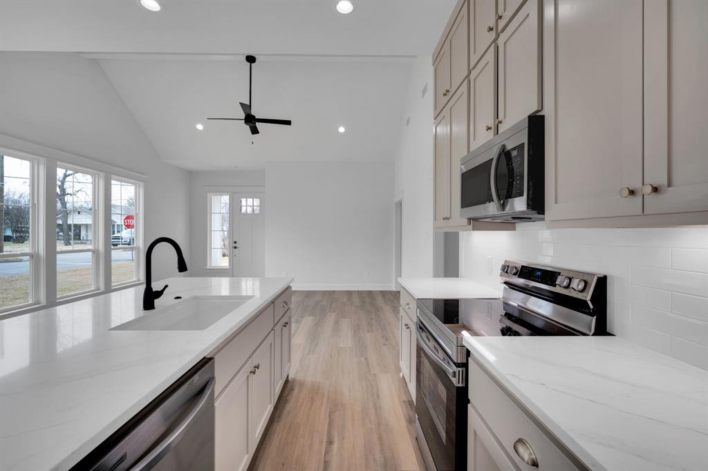 Nora Alexander-Rev - Residential