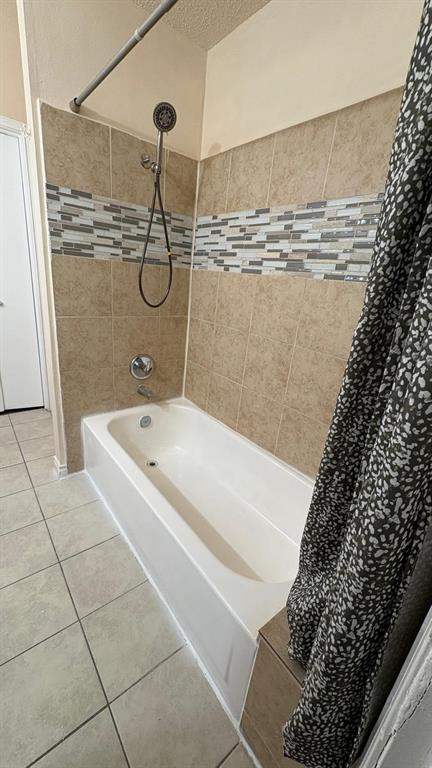 Meadows Condo - Residential