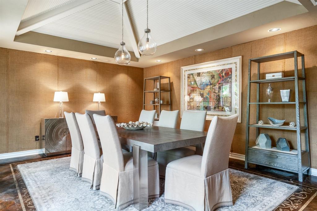 2802 Colonial Circle