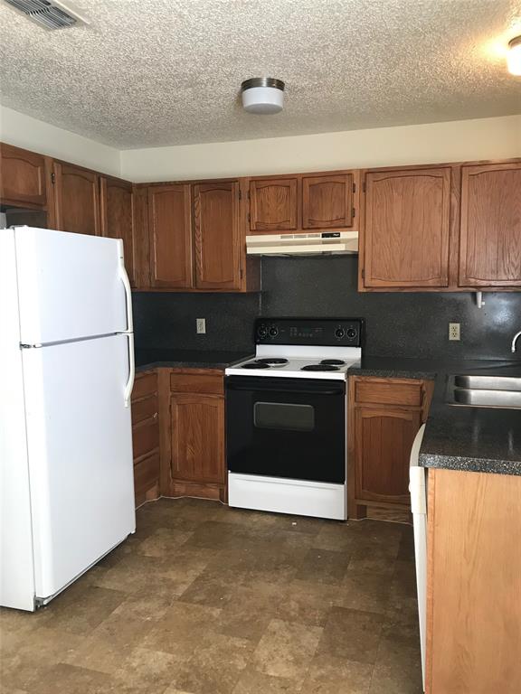 Courtney Knolls Add - Residential Lease