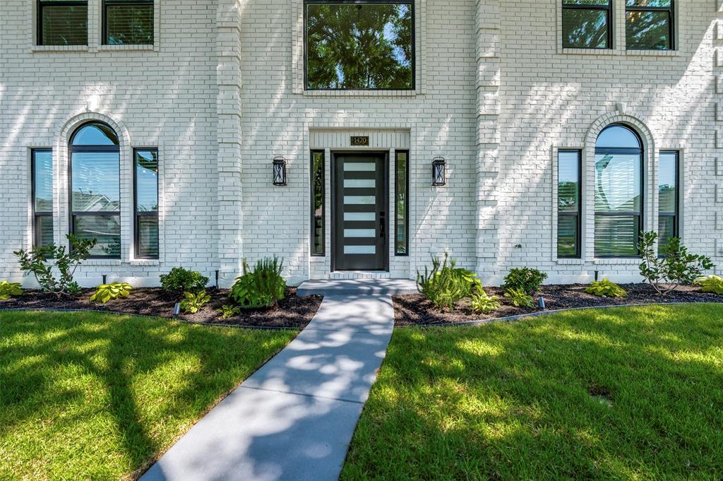 1420 Dudley Drive