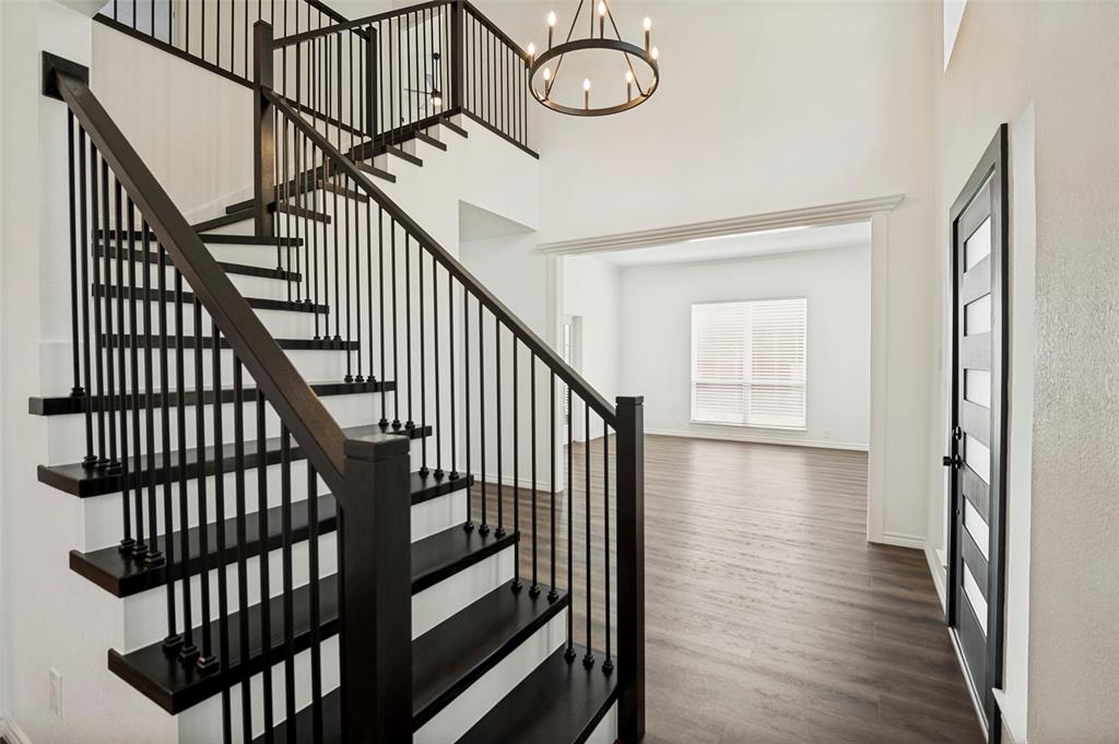 1420 Dudley Drive