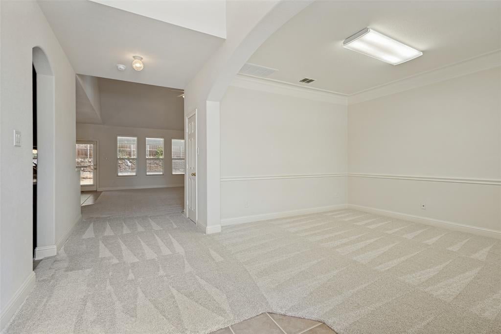 840 Clearlake Drive