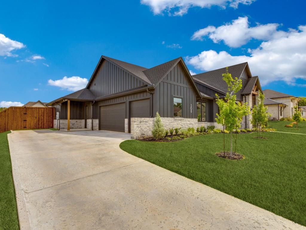 308 MEADOWLANDS Drive