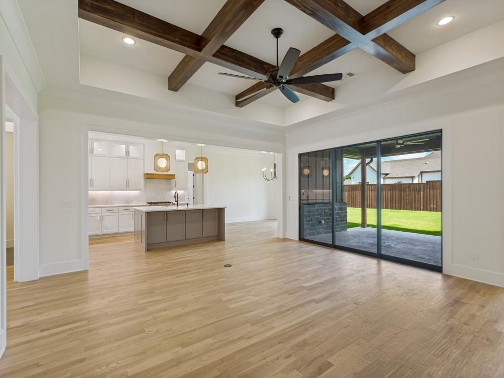 308 MEADOWLANDS Drive