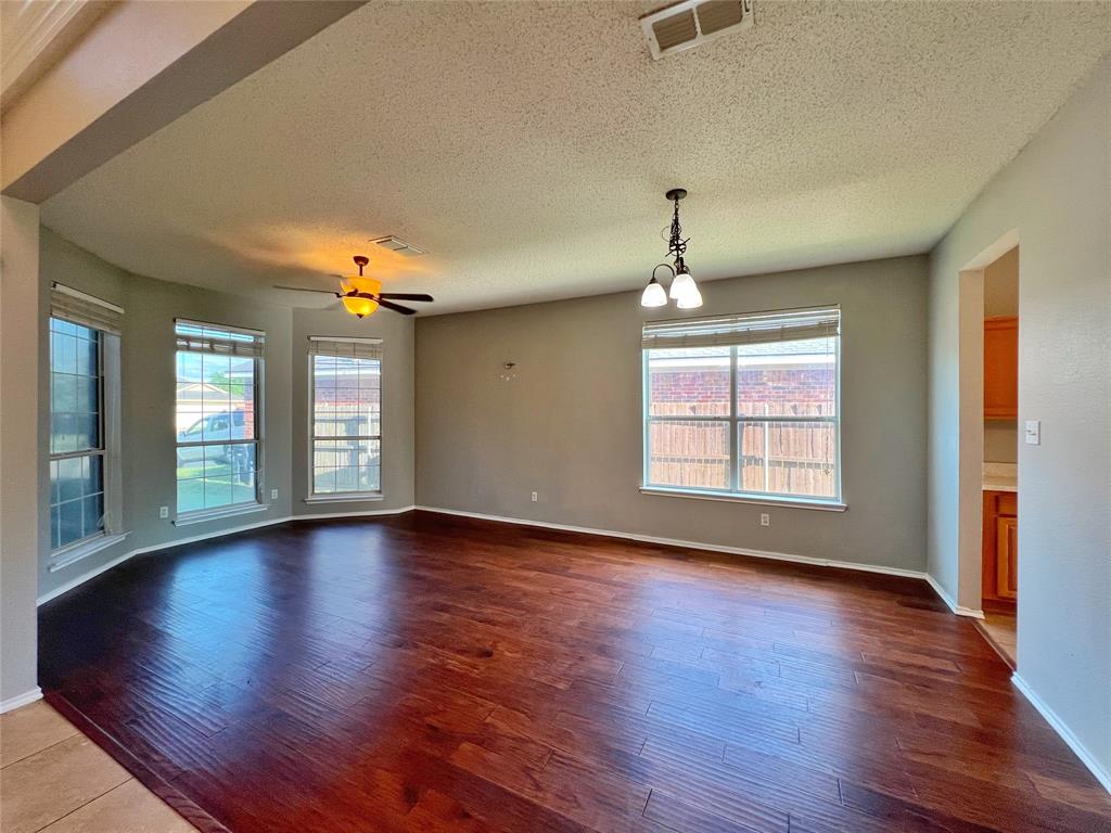 3944 Silver Springs Drive