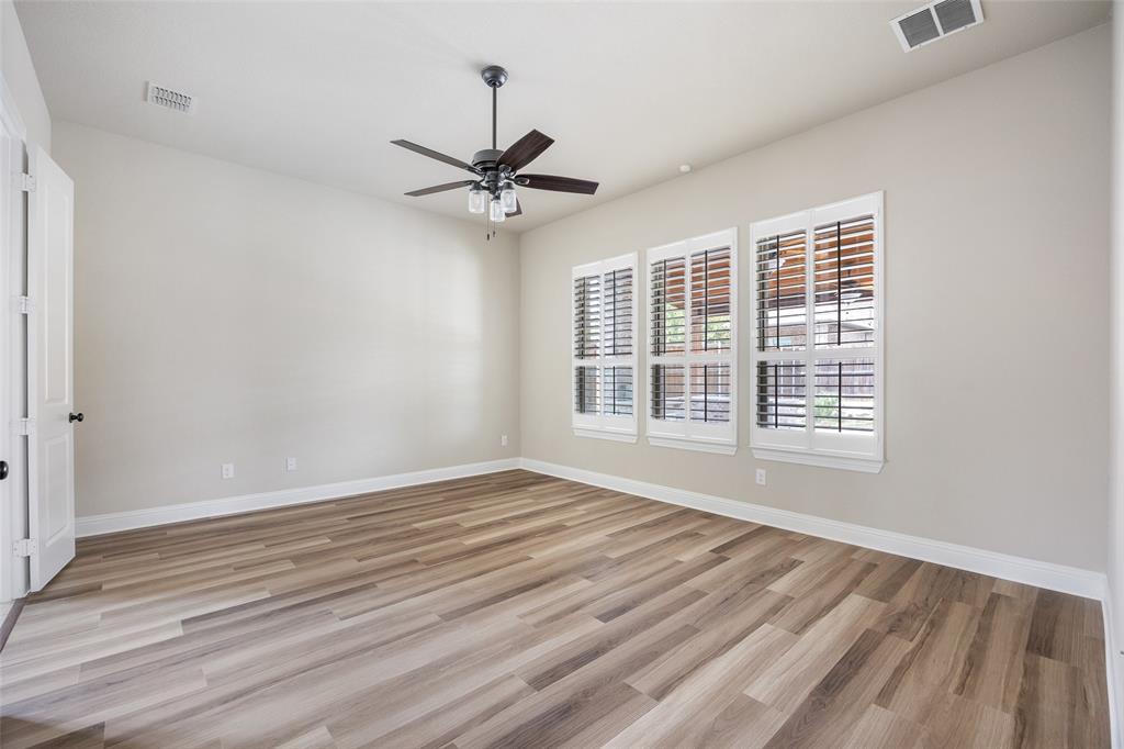 HARDIN VILLAGE PHASE 1 - Residential Lease