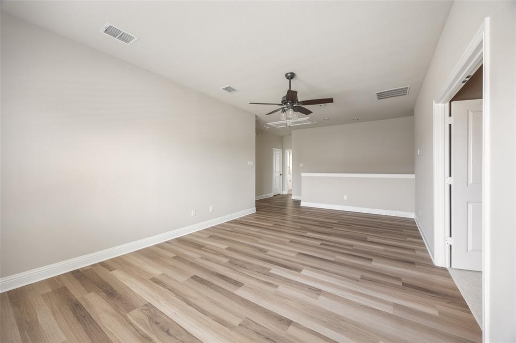 HARDIN VILLAGE PHASE 1 - Residential Lease