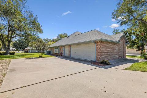 A home in Granbury