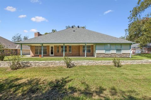 A home in Granbury