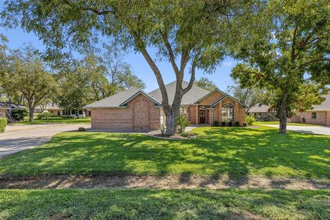 A home in Granbury