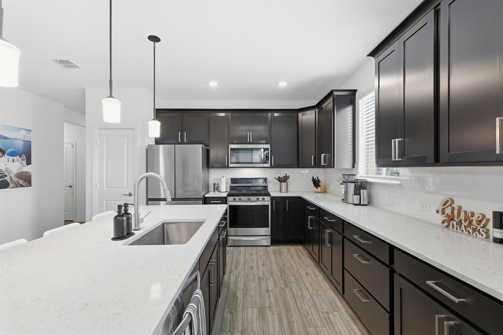 Anna Crossing Ph 8 - Residential Lease