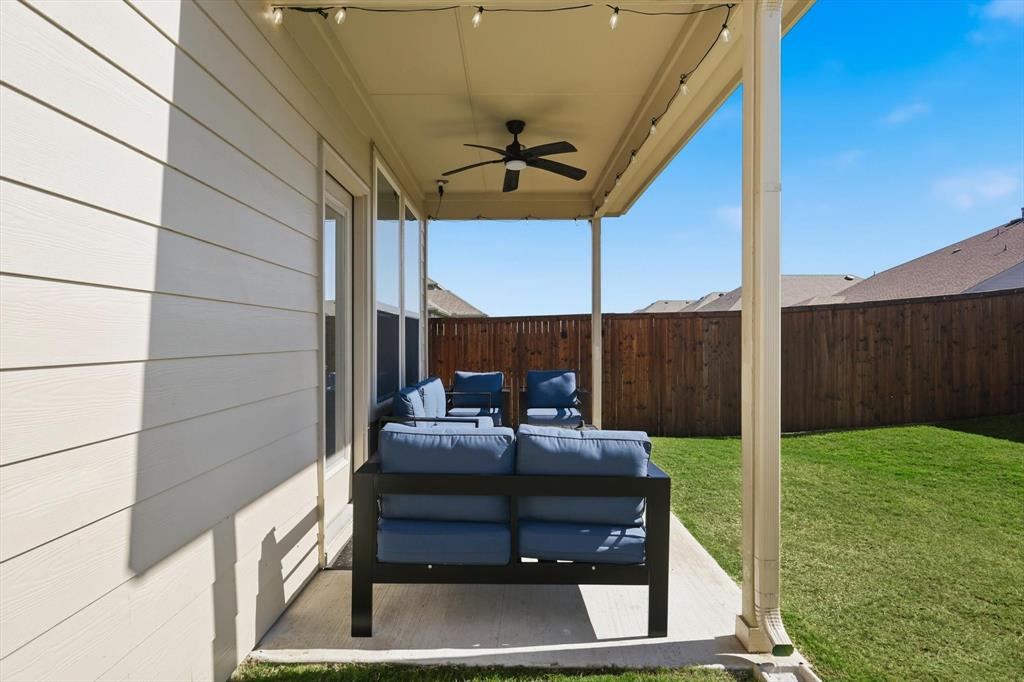 Anna Crossing Ph 8 - Residential Lease