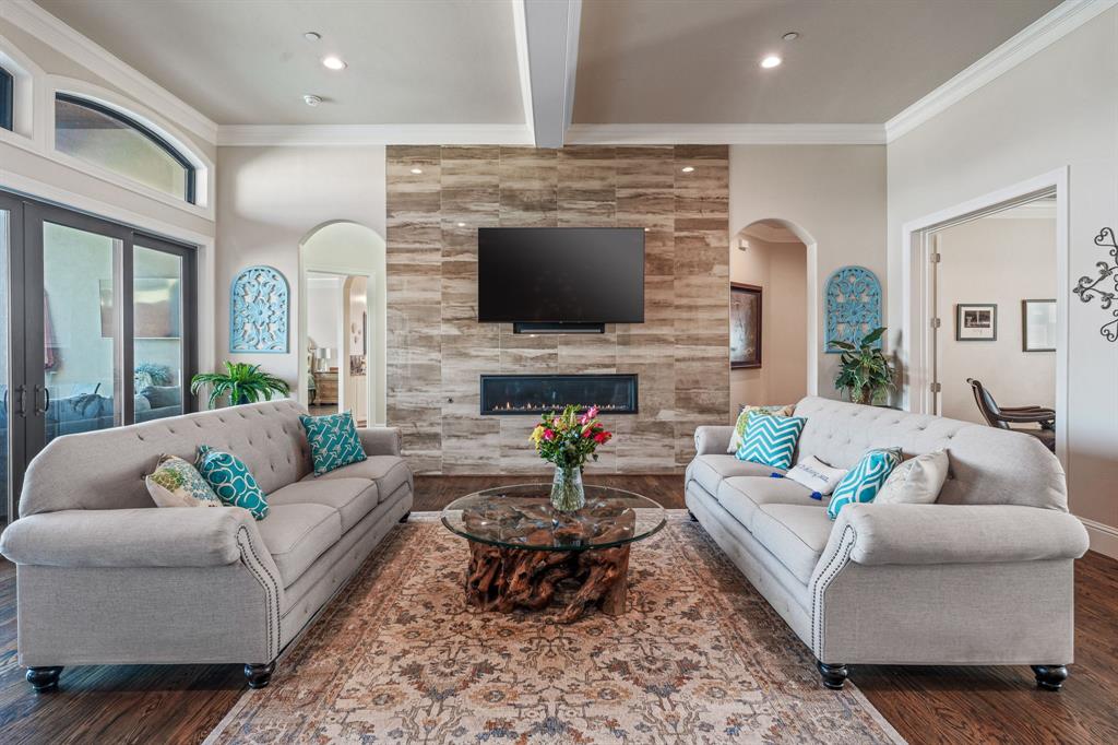 Resort On Eagle Mountain Lake - Residential