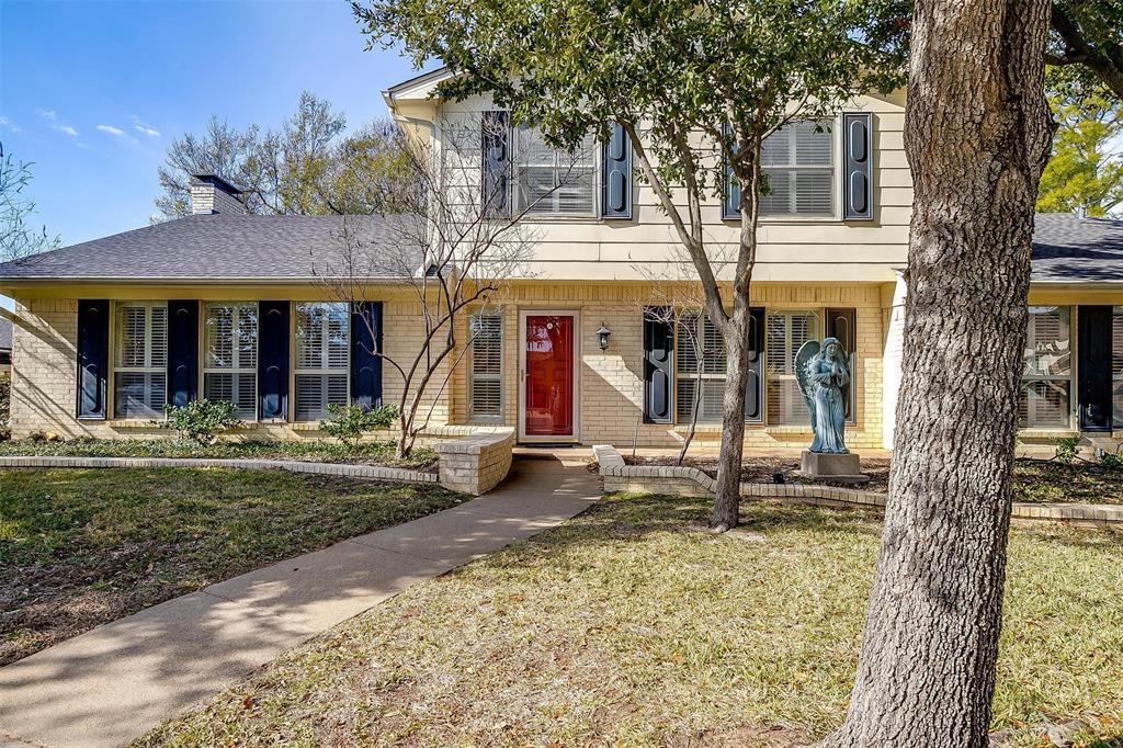 1604 Forest Glen Court