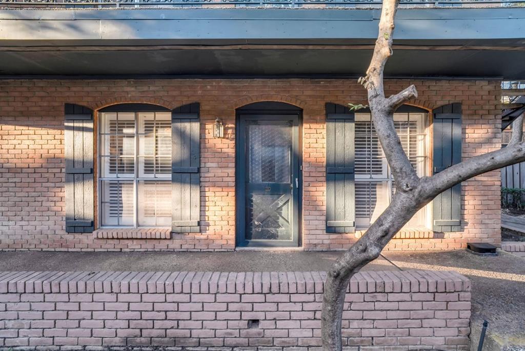 La Fontaine Condo - Residential