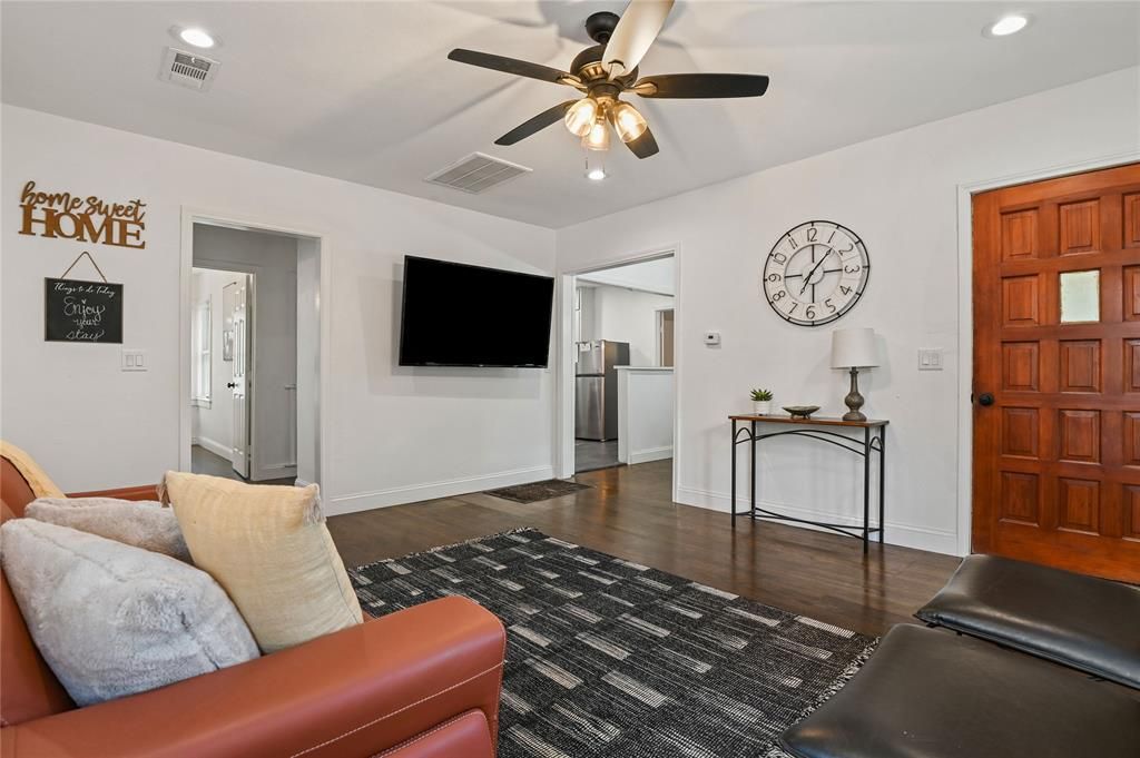 Photo of 80 Vaughn Drive, Denison, TX 75020 (MLS # 21269014)