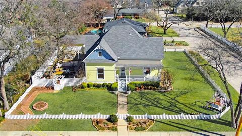 702 N Bradley Street McKinney TX 75069