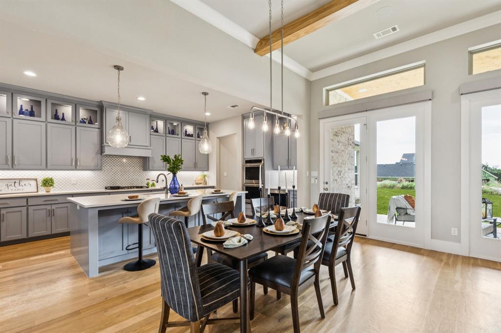 Hillside Of Flower M - Residential