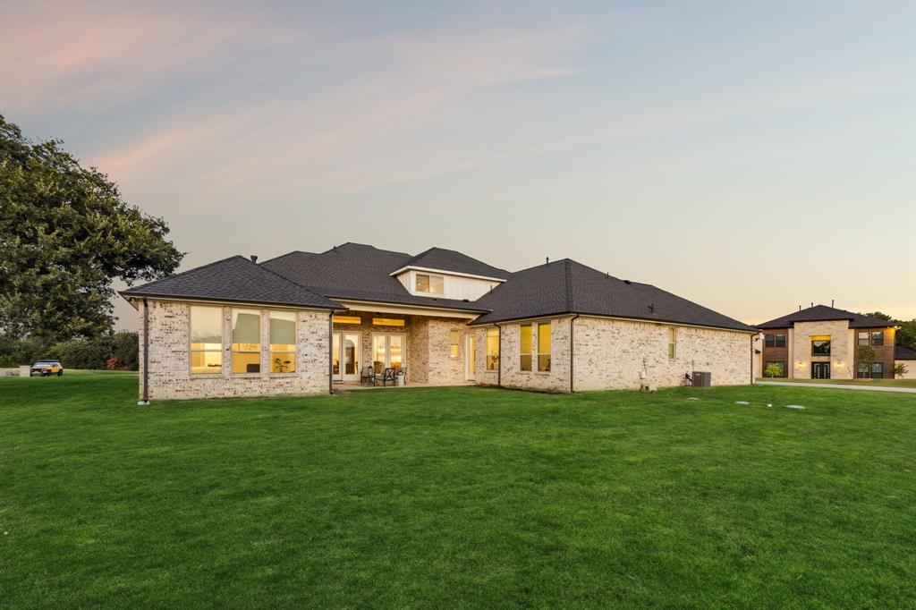 Hillside Of Flower M - Residential