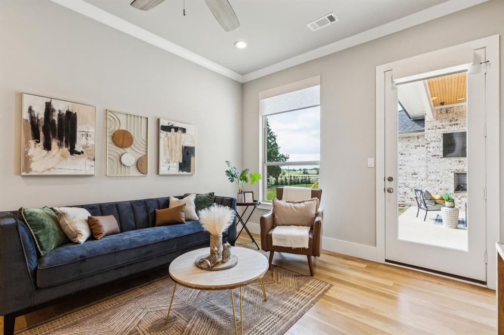 Hillside Of Flower M - Residential