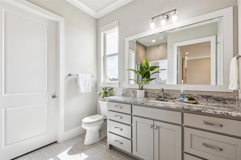 Hillside Of Flower M - Residential