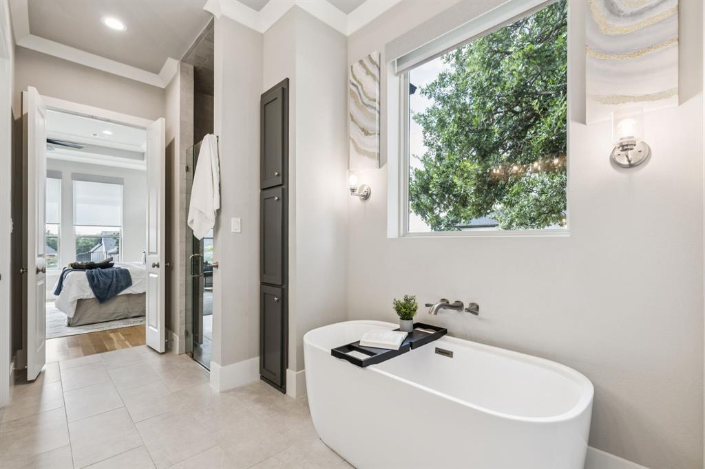 Hillside Of Flower M - Residential