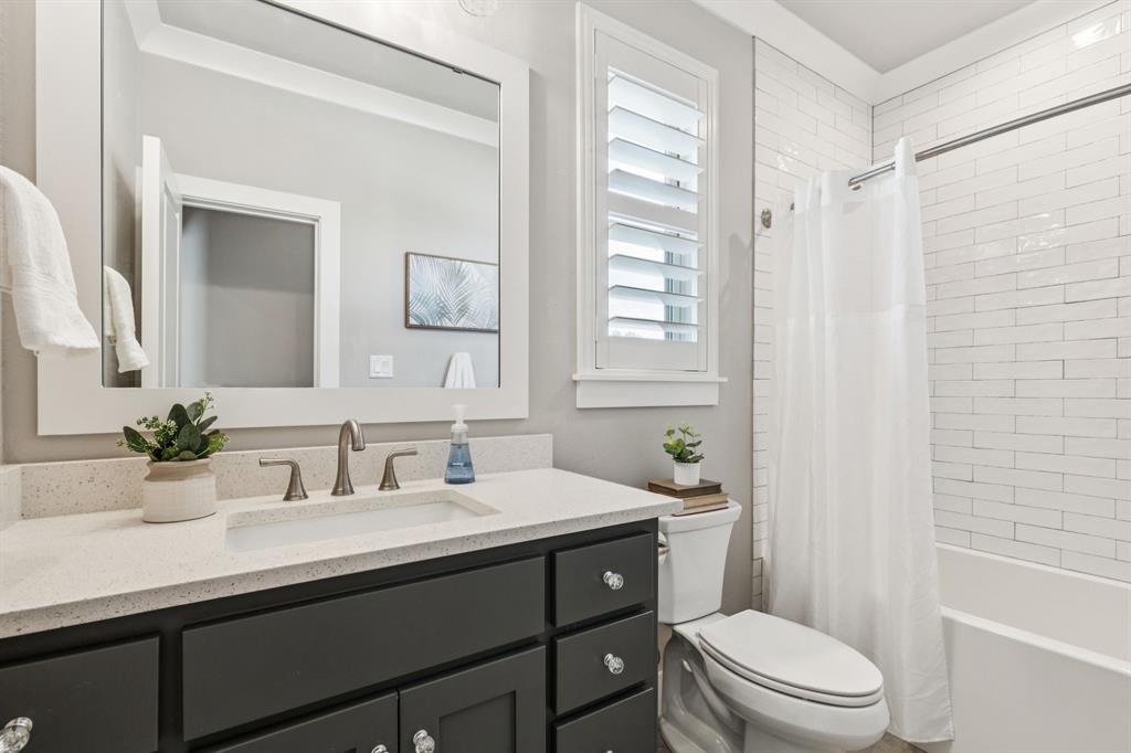 Hillside Of Flower M - Residential