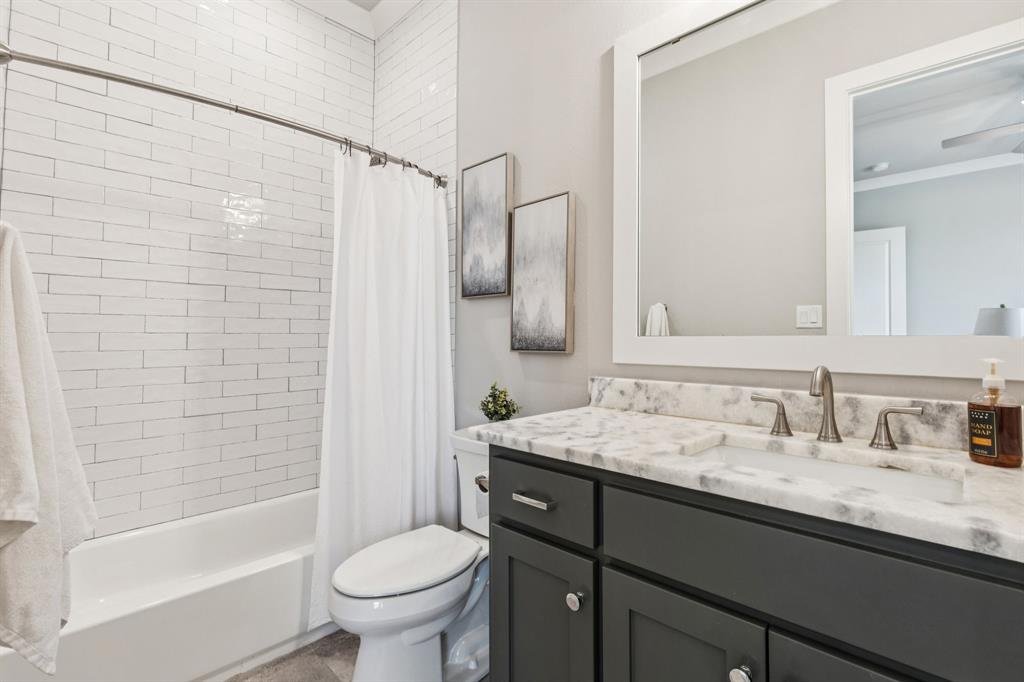 Hillside Of Flower M - Residential