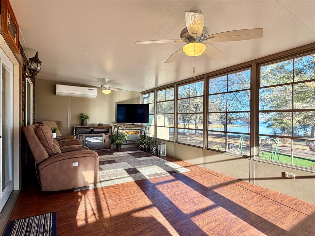 Lakeway Harbor - Residential