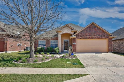 Photo of 1004 Vintage Avenue, Gainesville, TX 76240 (MLS # 21197952)