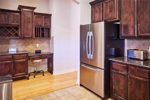 Tiny photo for 1004 Vintage Avenue, Gainesville, TX 76240 (MLS # 21197952)