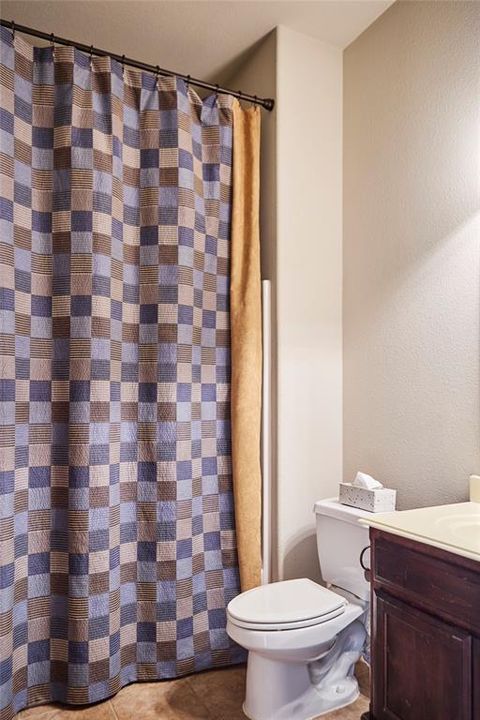 Tiny photo for 1004 Vintage Avenue, Gainesville, TX 76240 (MLS # 21197952)