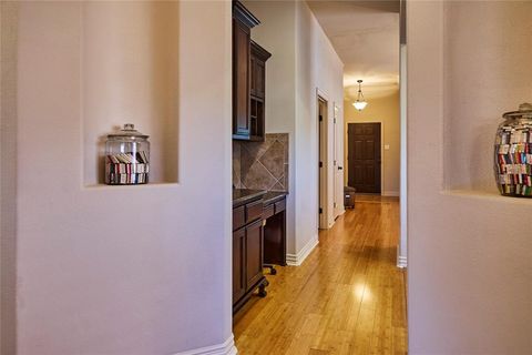 Tiny photo for 1004 Vintage Avenue, Gainesville, TX 76240 (MLS # 21197952)