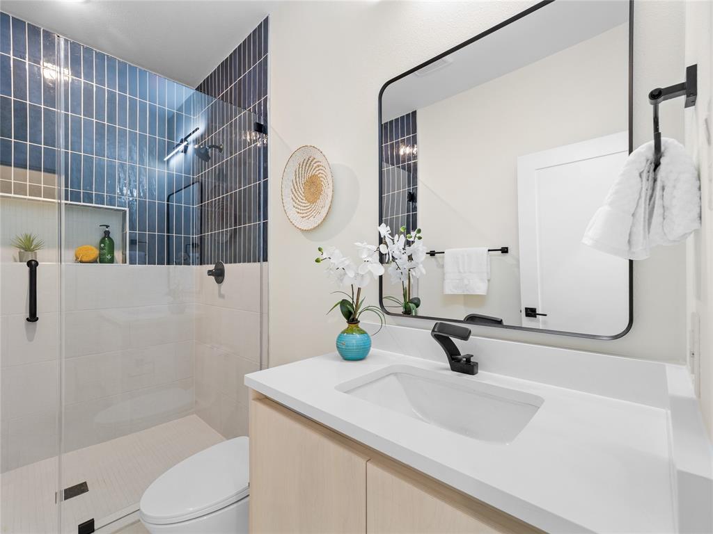 Mount Auburn - Residential