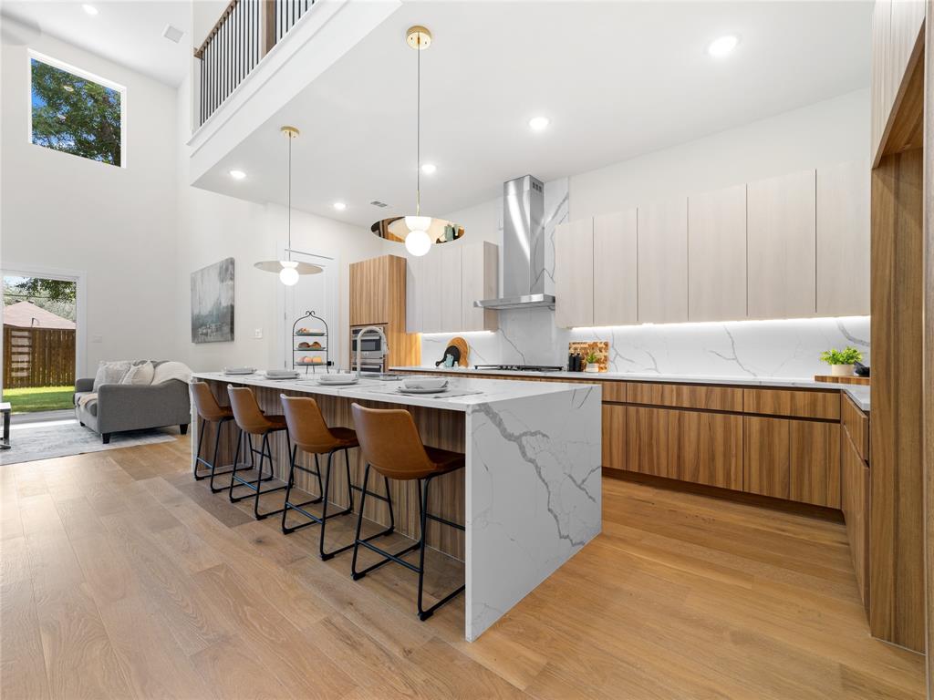 Mount Auburn - Residential