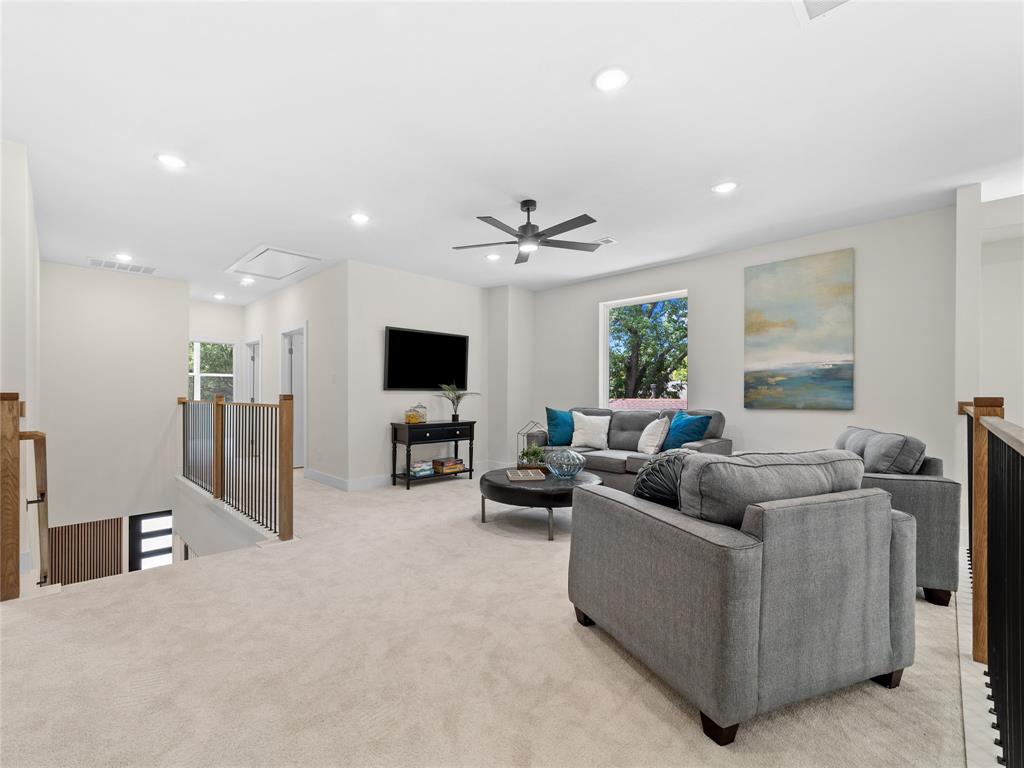 Mount Auburn - Residential