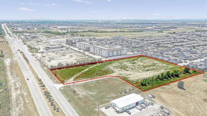 5.646 acres of prime commercial land with 215' of Preston frontage.  The Grove at Frontier is the neighbor to the south and Avilla is the neighbor to the west.