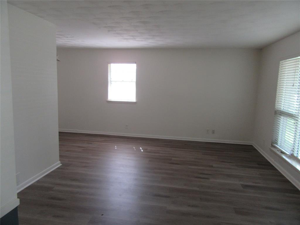 705 Scottsdale Drive