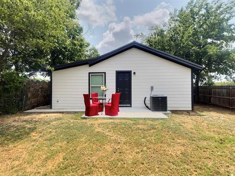 A home in Jacksboro